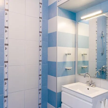 в жълто * Burgas